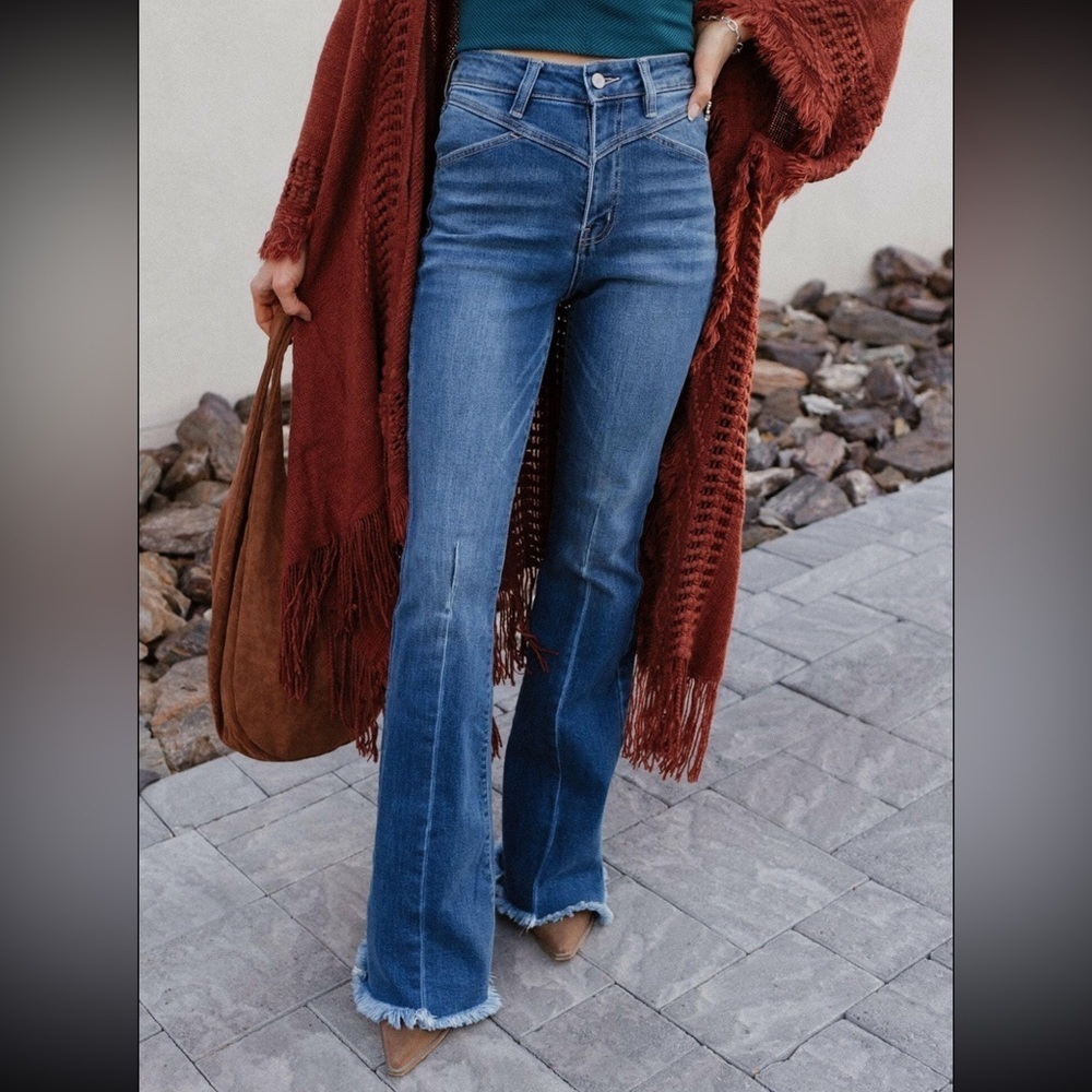 KanCan Women's Jordan High Rise Flare Jeans Boho Chic Western NWT Size 11/29